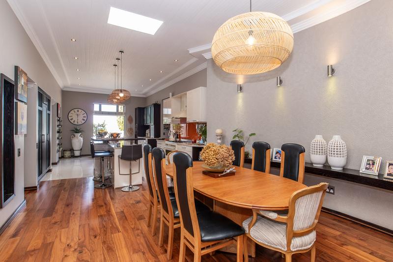 3 Bedroom Property for Sale in Stonehurst Mountain Estate Western Cape
